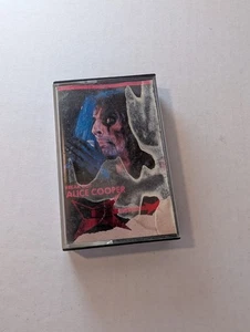 Alice Cooper Freak Out Cassette 1989 Warner Bros. Made in Holland - Picture 1 of 3