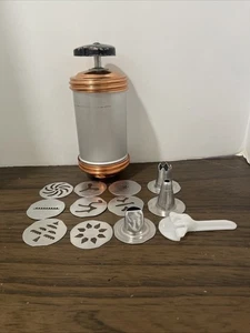 Vintage Mirro Cooky Cookie Press Made In USA 8 Disc 3 Rose Tips - Picture 1 of 6