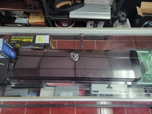 Der Memphis Belle 16-MCH1300 Verstärker wird als Ersatzteil verkauft oder repariert werden - Bild 1 von 5