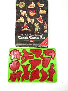 Chilton The Twelve Days Of Christmas Cookie Cutter Set 1978 Complete 12 Red VTG - Picture 1 of 10