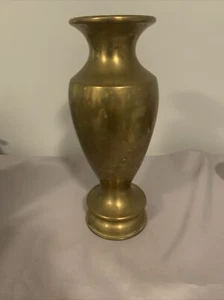 Beautiful 13 1/2 inch brass vase - Picture 1 of 5