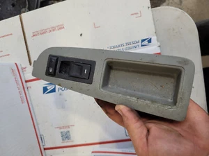 2005 2006 2007 DODGE CHARGER MAGNUM RIGHT FRONT Window Switch OEM - Picture 1 of 2
