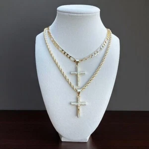 14k GP Religiöses Kruzifix Glitzer CZ Anhänger 18/24" 3-6mm Figaro Kubanisches Seil Kette - Bild 1 von 26