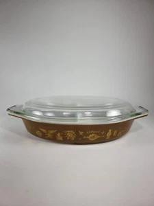 Vintage Pyrex Brown Gold Early American Divided Casserole Baking Dish With Lid - Picture 1 of 15