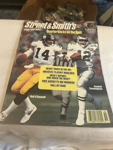 1995 Street & Smith's Pro Football Magazin Quarterback Ausgabe RandallCunningham - Bild 1 von 2