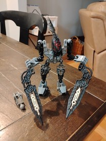 Lego Bionicle Atakus 8972  Set Agori 2009  MISSING PIECES #2 D5