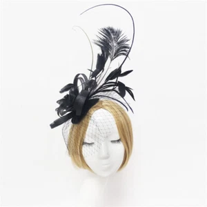 Netting & Flower Stunning Black Felt & Sinamay Fascinator With Long Feathers, - Bild 1 von 8