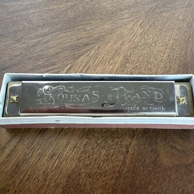 Armónica Sousa’s Band vintage hecha en China 3 onzas de peso Foto 1 de 4