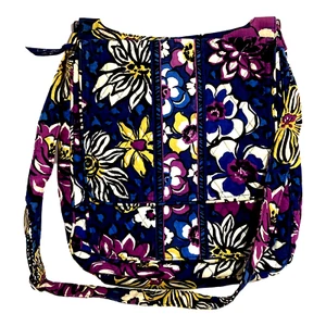 Bolso mensajero mediano violeta africana floral Vera Bradley - Imagen 1 de 10