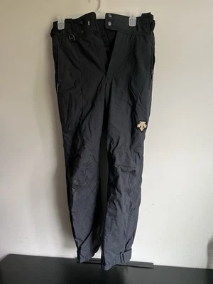 Descente Men's Adjustable Waist Zip Pockets Winter Gear Ski Snow Pants 34R size - Image 1 of 4