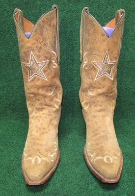 Lucchese Women's Dallas Cowboys Embroidered Rhinestone Star Western Boots Size 6 - Image 1 of 4