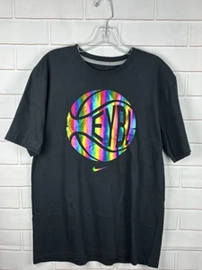T-shirt basket Nike EYBL Kevin Durant KD grafica arcobaleno taglia large nera - Foto 1 di 6