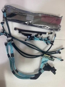 New DELL R7525 PCIE NVME HDD BACKPLANE 24*2.5 SFF 24 BAY NKXVM IT mode w/cables - Afbeelding 1 van 1