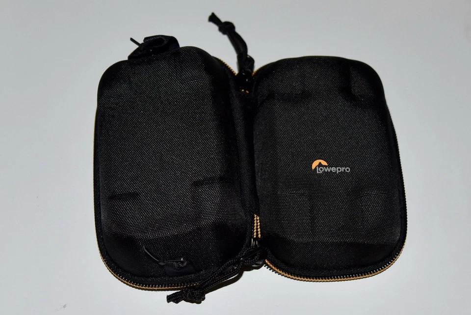 Lowepro DashPoint AVC 40 II Hard Shell Case for Action Camera - Image 1 of 3