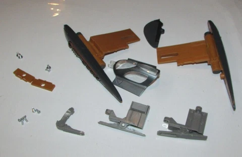 Star Wars Soulless One - General Grievous' Starfighter 2007 2009 *U-Pick* Parts Cover