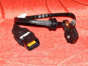 Engine Camshaft Position Sensor Standard PC402 - CSS1578 - Picture 1 of 2