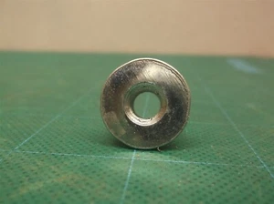 662569001 FLANGE NUT HEX M8 X 1 Homelite UT33600 UT33600B UT33650 26cc Trimmer - Picture 1 of 2