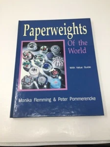 Paperweights of the World with value guide - Picture 1 of 2