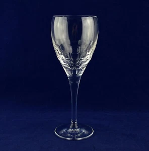 Edinburgh Crystal “SKIBO” Wine Glass – 20cms (7-7/8″) Tall - Signed 1st - Picture 1 of 1