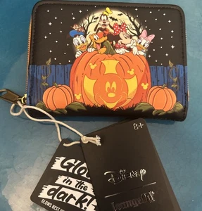 Loungefly Disney Minnie Friends Glow-N-the-Dark Halloween Kürbis GELDBÖRSE Nosmoke - Bild 1 von 6