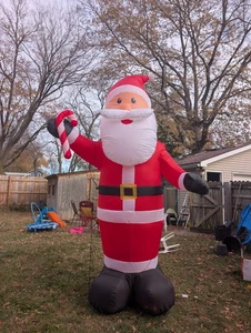 Weihnachten aufblasbare luftgeblasene 11' Weihnachtsmann Zuckerstange Riesengröße LED aufblasbar - Bild 1 von 5