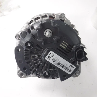 Alternador Valeo 849167 para Volkswagen Jetta S 2016-2018 Foto 1 de 4