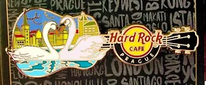 2021 HARD ROCK CAFE PRAG VLTAVA FLUSSSCHWÄNE GITARRE LE PIN - Bild 1 von 1