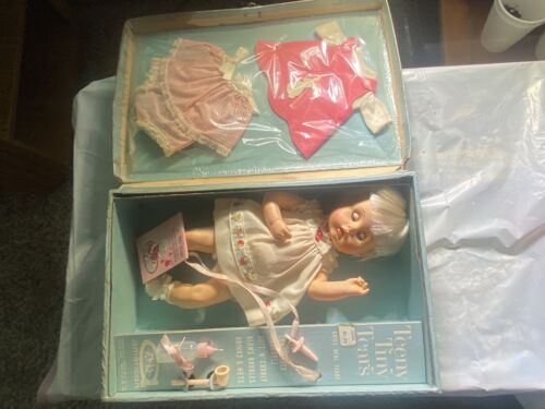 Vtg 1963 American Character 12" Teeny Tiny Tears Baby Doll And Wardrobe