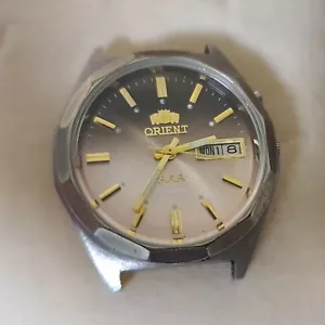 Orologio Uomo Vintage ORIENT Calendario CRISTALLO 3 AAA Automatico 21 Jewels Giappone - Foto 1 di 10