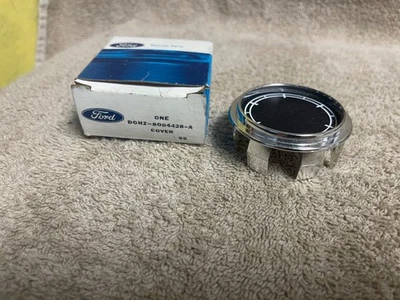 NUEVO DE LOTE FORD D0HZ-8004428-A 1970-79 LN LNT 800 900 TABLERO CUBIERTA DE APERTURA Foto 1 de 4