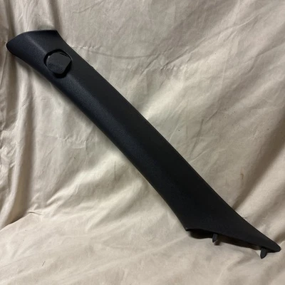 15910389 2004-2012 Chevrolet Colorado carrocería pilar A panel de moldura izquierdo izquierdo derecho Foto 1 de 4