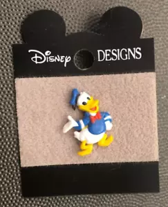 Disney pin 17256 Donald Duck tiny mini Miniature Celluloid or Plastic small hand - Picture 1 of 5