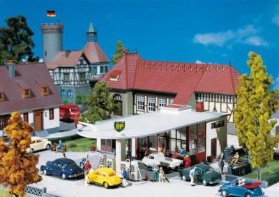 Faller 130347 BP-Tankstelle 50er Jahre 1:87(H0) - Bild 1 von 3