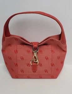 Dooney & Bourke Hobo Handtasche rot DB Logo - Bild 1 von 4