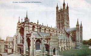 Gloucestershire - Gloucester Cathedral - Postcard Franked 1935 - Picture 1 of 2