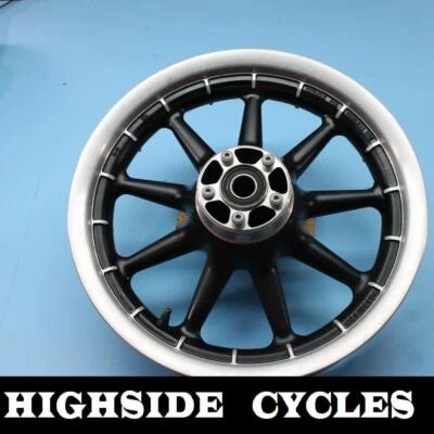 1304 07 Llanta delantera Harley-Davidson Electra Glide 9 radios fundida 16.3.00 Foto 1 de 4