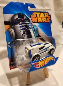 2014 Hot Wheels ~ERROR~ Star Wars ~ R2-D2 ~ Character Car ~VHTF - Picture 1 of 7