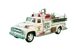 Hallmark Keepsake 1956 Ford Feuerwehr Ornament mit Magic Light Greenwood Fire D - Bild 1 von 10
