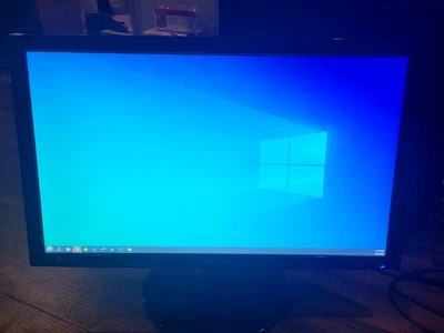 Samsung 24 inch Computer Monitor S24B150BL LED Color Display - Image 1 of 4