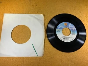 Z4-54 PLEASURE Yearnin’ Burnin’ / Law Of The Raw - 1980 - FANTASY 893 - Imagen 1 de 4