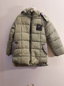 Unbranded Puffer jacket for kids Unisex size 4/5. Anime - Picture 1 of 8