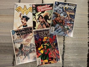 DC - Lot of 50 Comic Books - All different - DC only- Free Shipping - Picture 1 of 3
