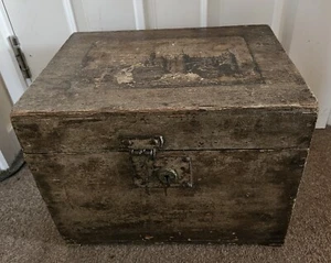 Vintage Wood French Storage Box - Picture 1 of 11