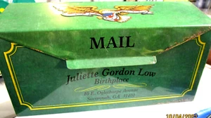 Vintage Girl Scouts Mail Box Juliette Gordon Low Birthplace Mailbox Metal Tin - Picture 1 of 5