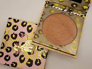 Makeup Revolution Highlighter Illuminator Lion King Future King of the Jungle - Picture 1 of 3