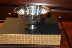 Vintage Towel Dish Candy / Bowl  Silver Plated 7.5”x3.5” - Imagen 1 de 11