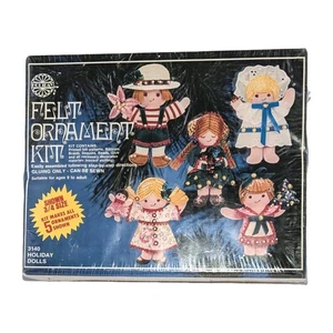 Vintage Filz Weihnachtsschmuck Applikation Kit #3140 5 Puppen 1978 versiegelt Walco Holiday Ind - Bild 1 von 15