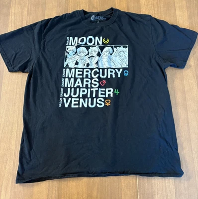 Camiseta Sailor Moon Adulto 2XL Negra Gráfica Manga Corta Multipersonaje Foto 1 de 4