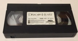 Dragonheart~USED VHS ONLY~Dennis Quaid~Sean Connery~Fantasy Adventure~Thewlis - Foto 1 di 5