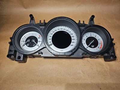 Mercedes Benz C250 2012-14 velocímetro cuadro de instrumentos calibre OEM Foto 1 de 4